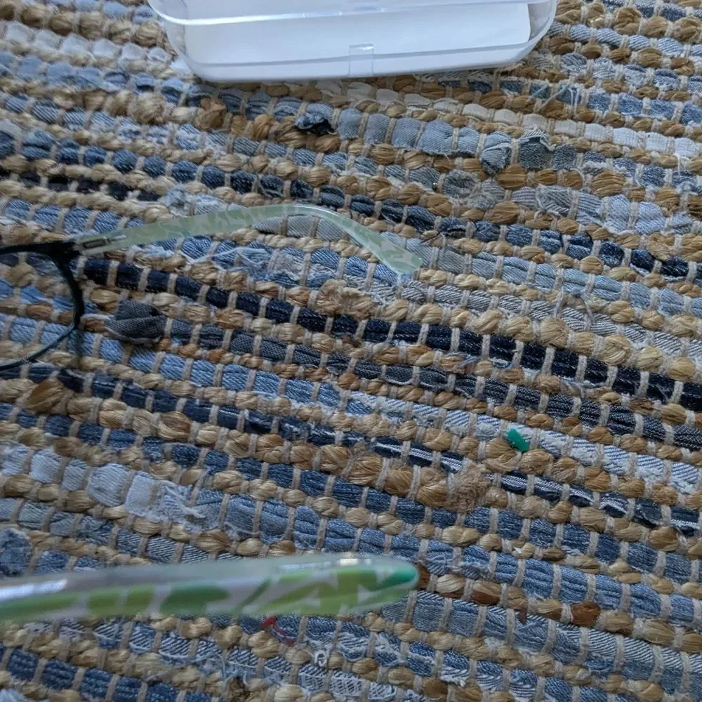 N/A teal cateye